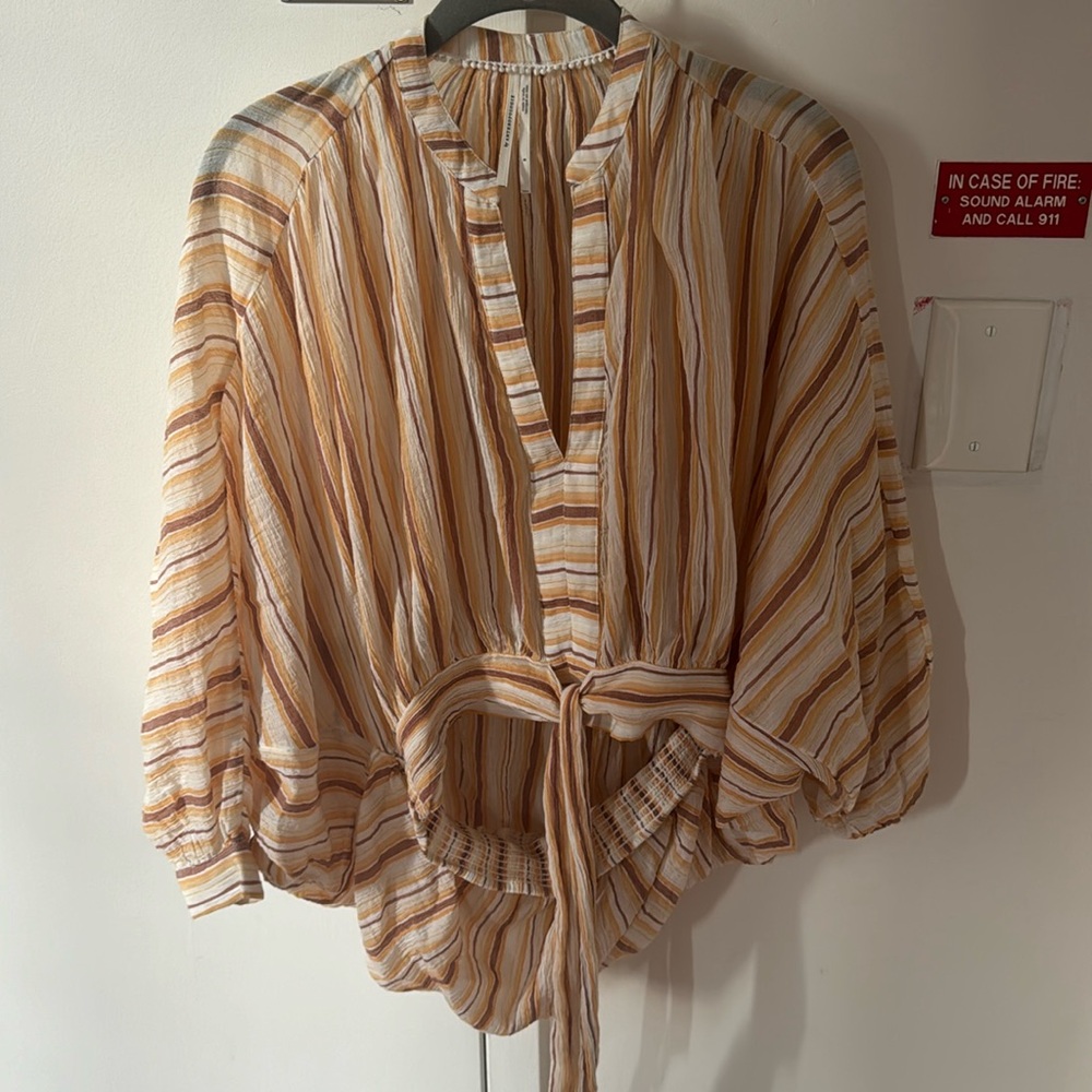 Anthropologie Tie-Front Blouse Size XS New